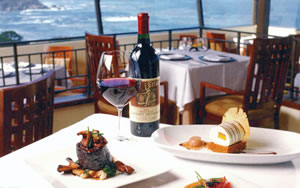 Highlands Inn & Pacific's Edge Restaurant, Carmel, California, USA