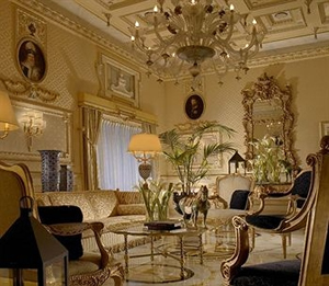 Interior at Restaurant La Mirabelle, Hotel Splendide Royal, Rome, Italy | Bown's Best